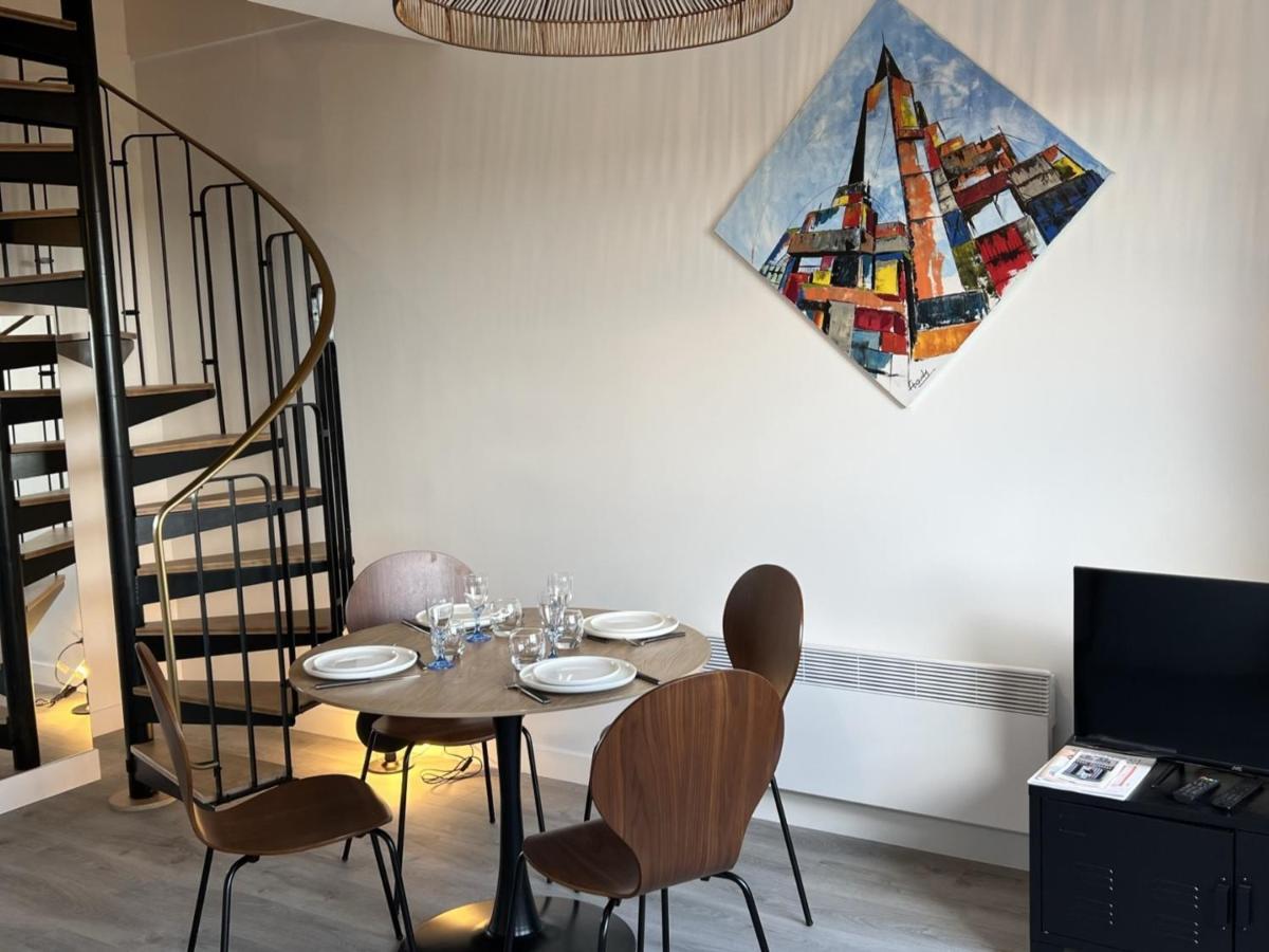 Cabourg : Duplex Renove 2 Pieces, Acces Direct Plage, Fibre, Parking, Cuisine Equipee, 4 Pers. - Fr-1-487-351 Екстериор снимка