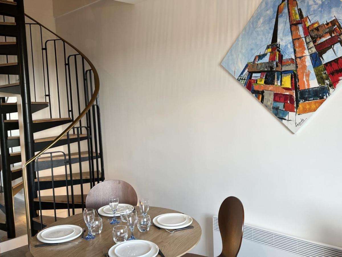 Cabourg : Duplex Renove 2 Pieces, Acces Direct Plage, Fibre, Parking, Cuisine Equipee, 4 Pers. - Fr-1-487-351 Екстериор снимка