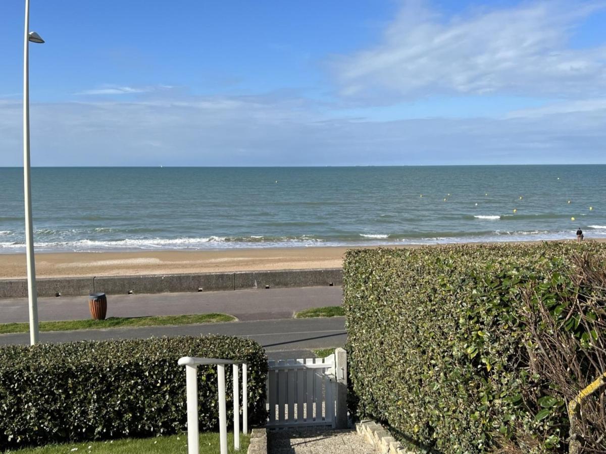 Cabourg : Duplex Renove 2 Pieces, Acces Direct Plage, Fibre, Parking, Cuisine Equipee, 4 Pers. - Fr-1-487-351 Екстериор снимка